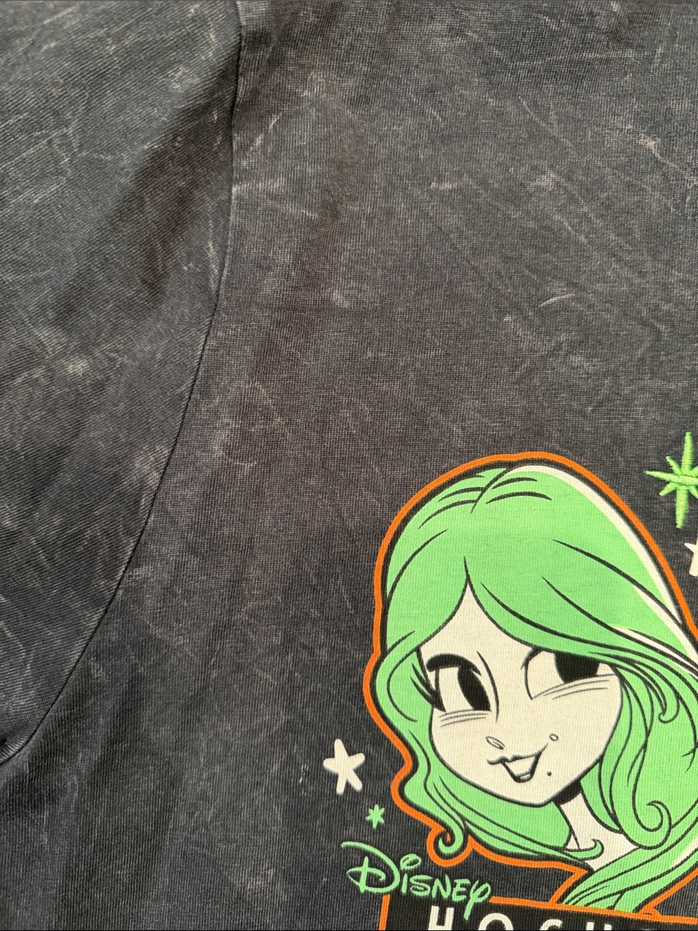 Disney Sanderson Sisters Black Acid Wash Tee with Green and Orange Graphic Large - Picture 2 of 5